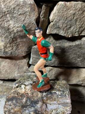 1966 Ideal DC Comics NO Cape Robin Figure